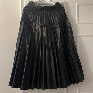 black leather skirt